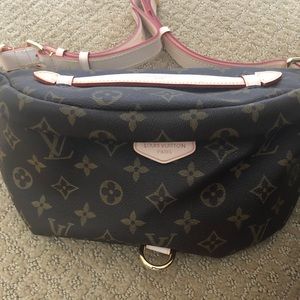 LV Fanny Bumbag